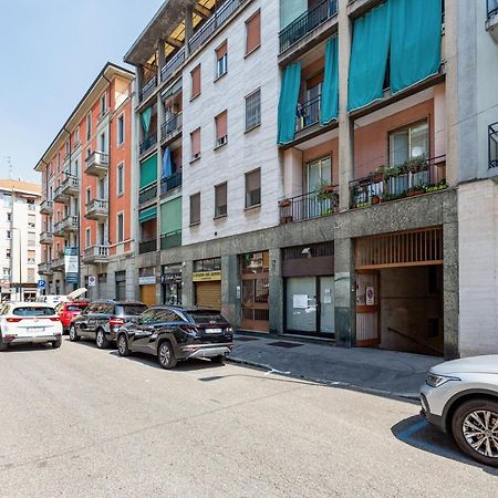 Milano Niguarda Tiny Studio Exteriör bild